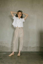 Load image into Gallery viewer, High-waisted, straight cut pants in natural color made from 100% Belgian flax linen
