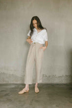 Load image into Gallery viewer, High-waisted, straight cut pants in natural color
