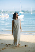 Load image into Gallery viewer, METSOVO PURE LINEN MAXI DRESS
