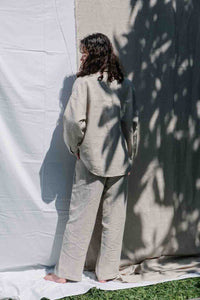 Long sleeve relaxed fit linen shirt in natural color back view