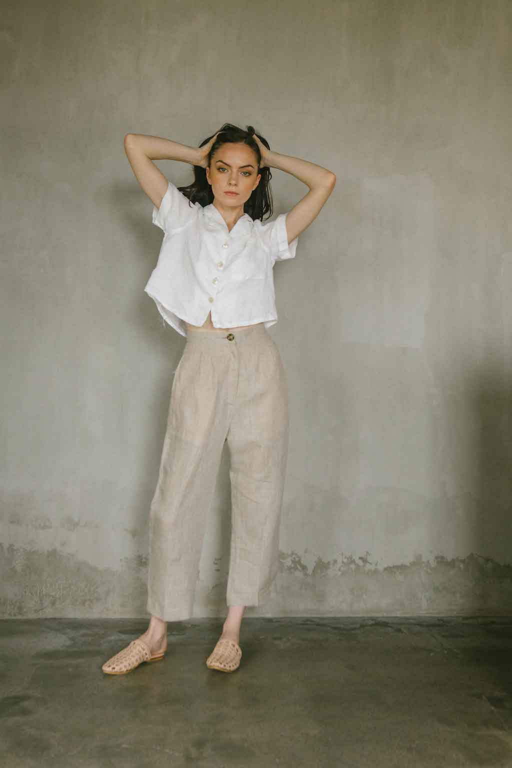 High-waisted, straight cut pants in natural color made from 100% Belgian flax linen