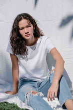 Load image into Gallery viewer, White Organic Cotton Cropped T-shirt
